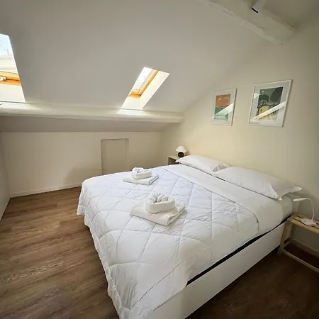 Apartment Be Your - Dalla Corte Del Glicine