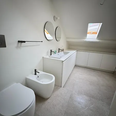 Apartment Be Your - Dalla Corte Del Glicine
